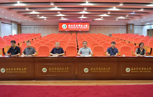 我校在交流中心208会议室设立分会场_副本.jpg