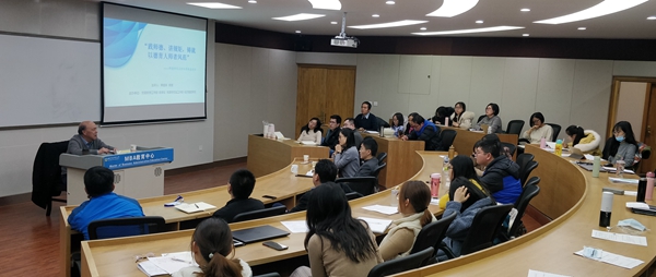 座谈会现场_副本.jpg