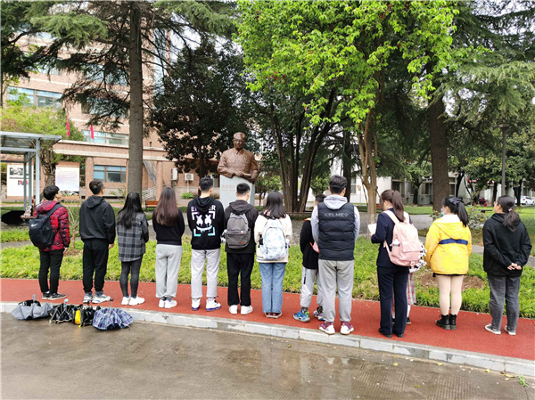 悼念朱显谟院士.jpg