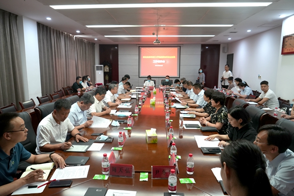 校党委常务副书记邬小撑带队赴河南访企拓岗