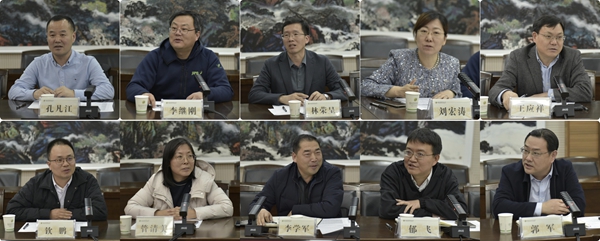 专家发言_副本.jpg