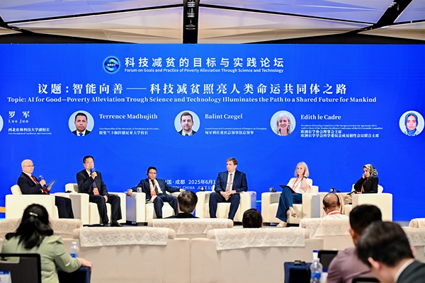 罗军副校长经验分享3_副本.jpg