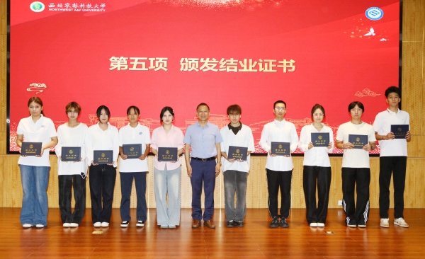 2K4A8032(发).jpg