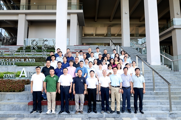 2训学员合影_副本.jpg