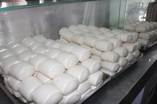 "979"馒头背后的身影